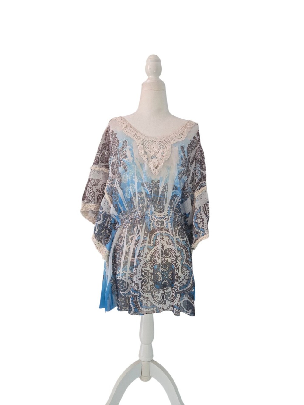J.T.B. Blue Cream Sheer Sublimation Paisley Crochet Kimono Sleeve Shirt Top L